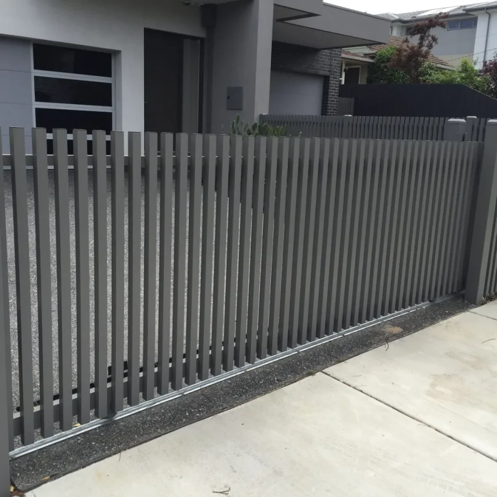 Gates project in Melbourne’s East by Adonai Steel